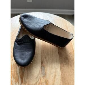 KISA Made By Hand Women's black leather slip on shoe, size 27, NEW